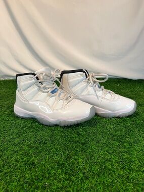 Nike Air Jordan 11 Retro Legend Blue/ Columbia 2024 Kids Size 6 Great Condition